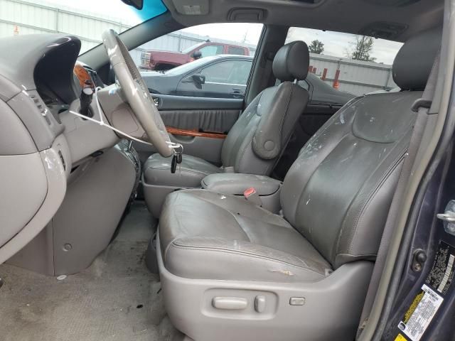 2006 Toyota Sienna XLE