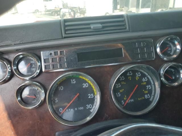 2002 Freightliner Conventional ST120