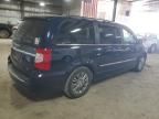 2013 Chrysler Town & Country Touring L