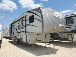 Camiones dañados por granizo a la venta en subasta: 2015 Wildwood Sabre