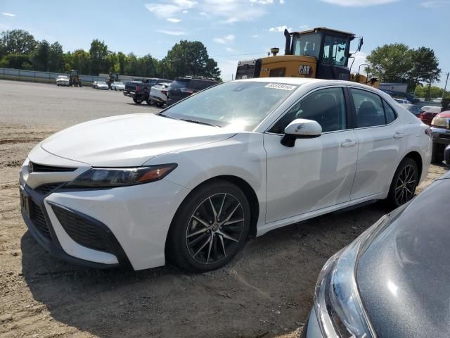 2021 Toyota Camry SE