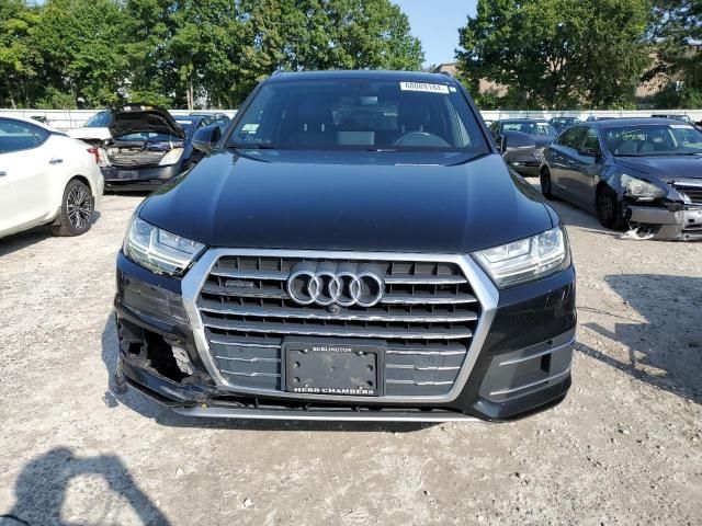 2017 Audi Q7 Premium Plus