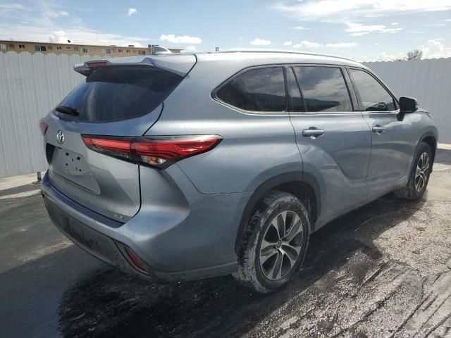 2021 Toyota Highlander XLE