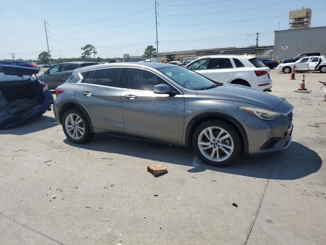 2018 Infiniti QX30 Base