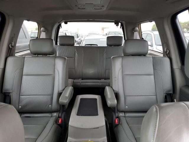 2004 Nissan Armada SE