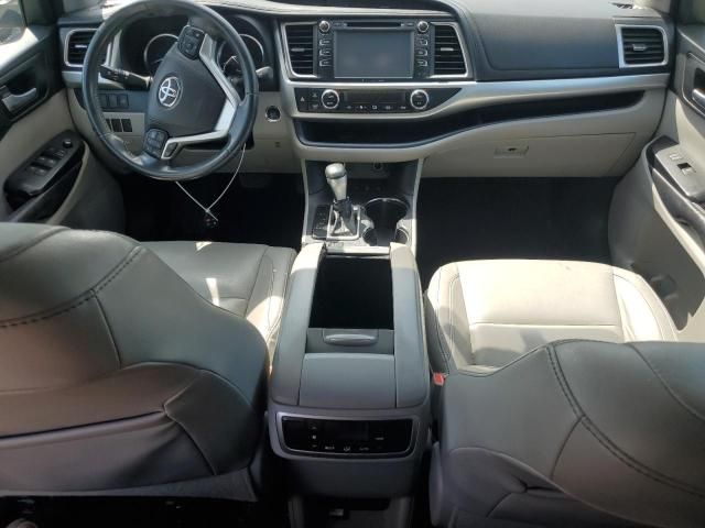 2016 Toyota Highlander XLE