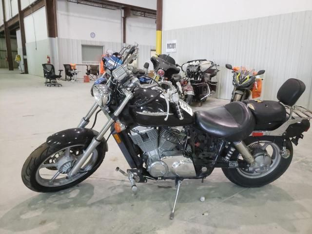 2005 Honda VT1100 C