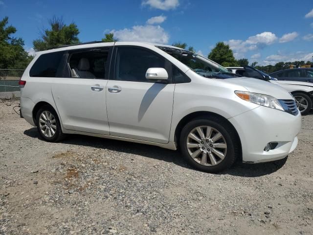 2014 Toyota Sienna XLE