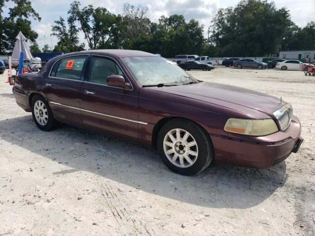 2007 Lincoln Town Car Signature Limited