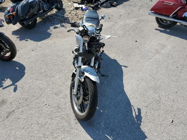 1982 Yamaha XJ650 R