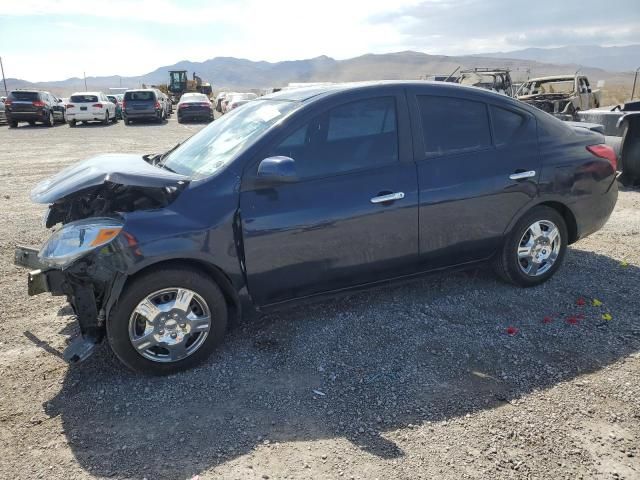 2013 Nissan Versa S