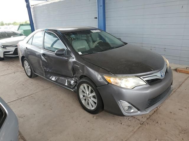 2014 Toyota Camry Hybrid