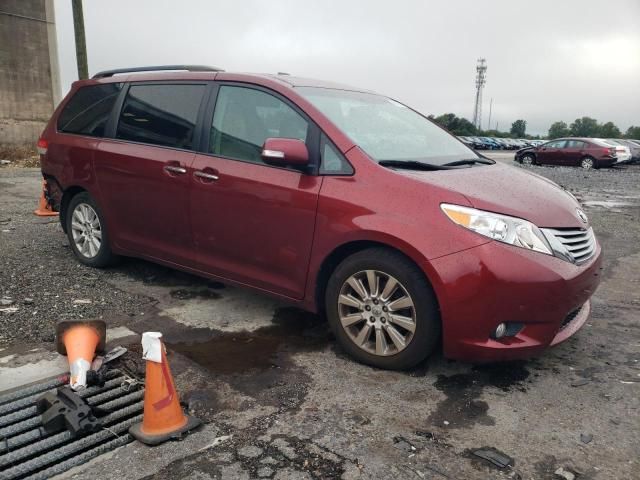 2013 Toyota Sienna XLE