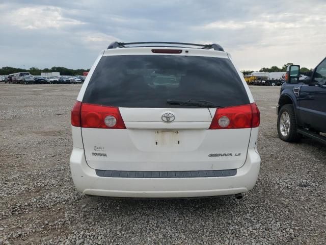 2006 Toyota Sienna CE