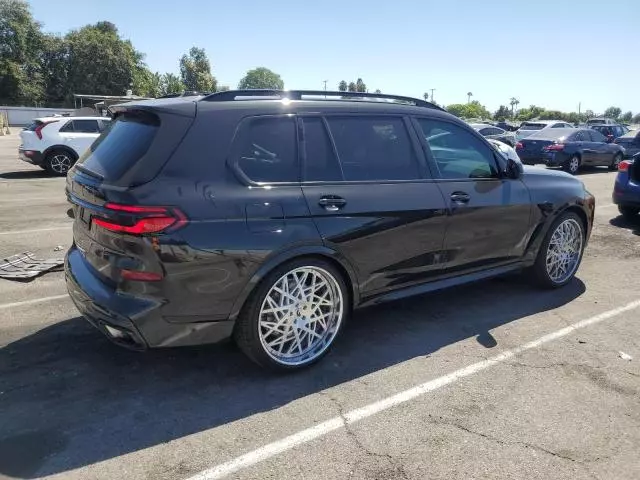 2024 BMW X7 XDRIVE40I