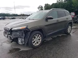 Jeep Vehiculos salvage en venta: 2015 Jeep Cherokee Latitude