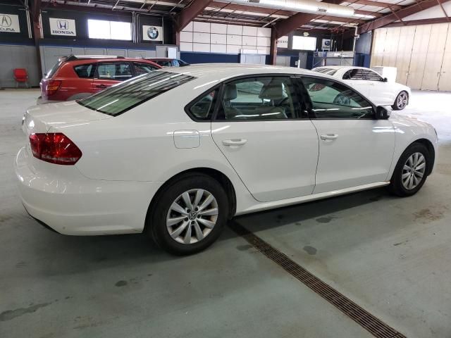 2013 Volkswagen Passat S