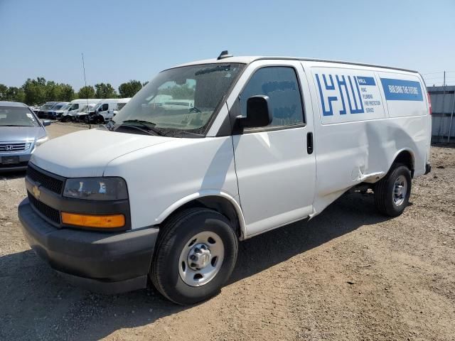 2022 Chevrolet Express G2500