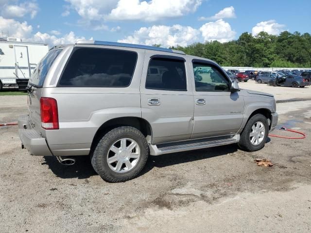 2004 Cadillac Escalade Luxury