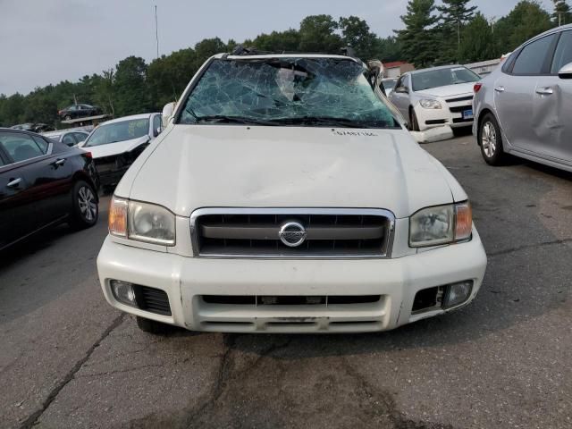 2004 Nissan Pathfinder LE