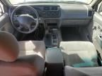 2000 Nissan Frontier Crew Cab XE