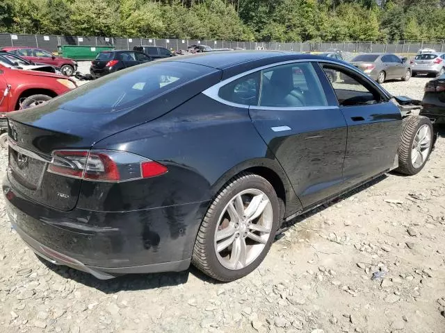 2015 Tesla Model S