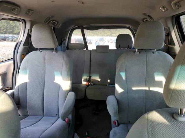 2011 Toyota Sienna Base