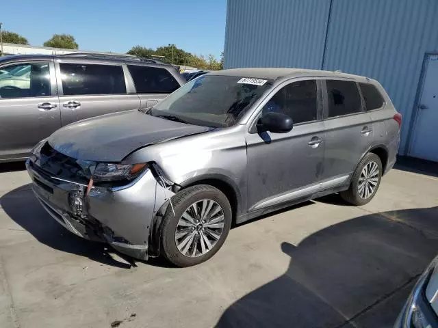 2020 Mitsubishi Outlander ES