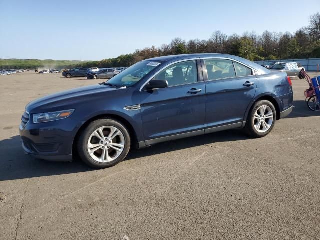 2016 Ford Taurus SE