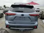 2022 Toyota Highlander Hybrid Limited