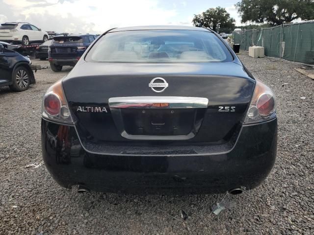 2010 Nissan Altima Base