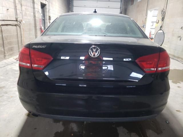 2014 Volkswagen Passat S