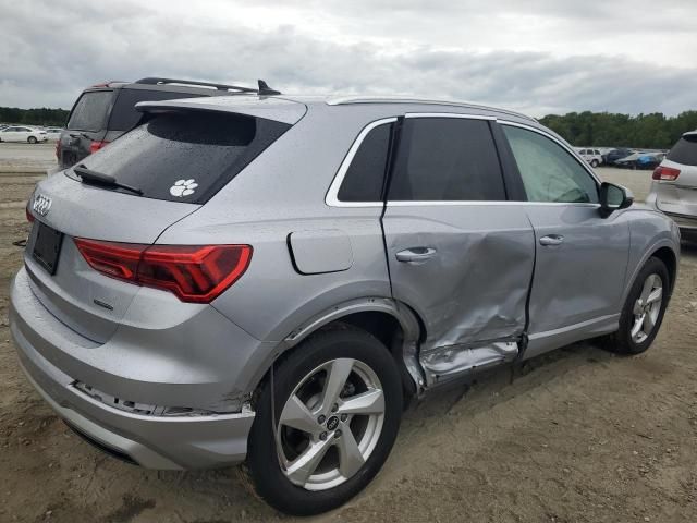 2021 Audi Q3 Premium 40