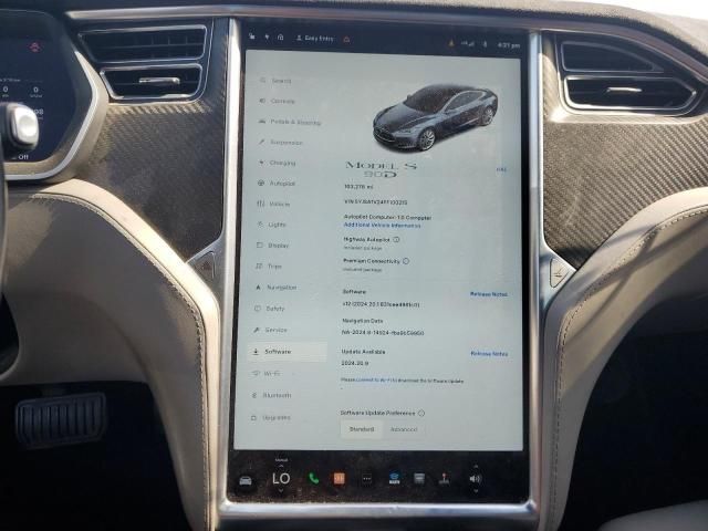 2015 Tesla Model S 90D