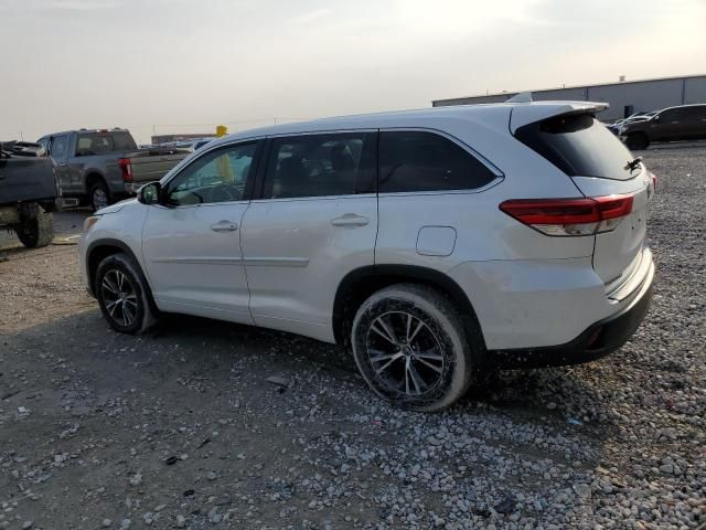 2018 Toyota Highlander LE