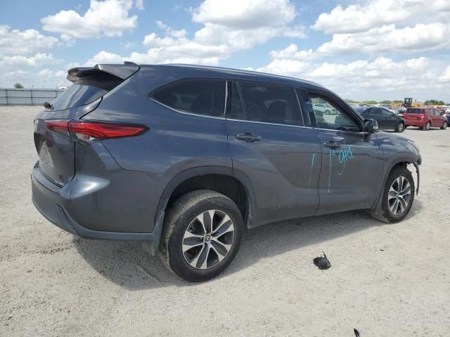 2020 Toyota Highlander XLE