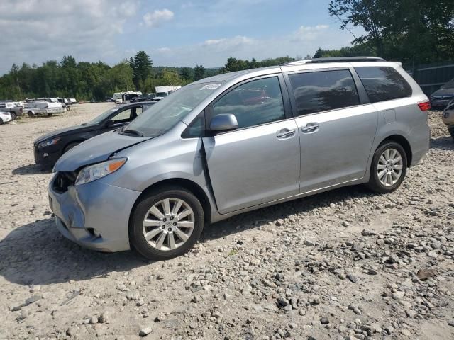 2016 Toyota Sienna XLE