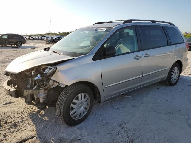 2007 Toyota Sienna CE