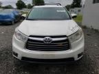 2016 Toyota Highlander LE