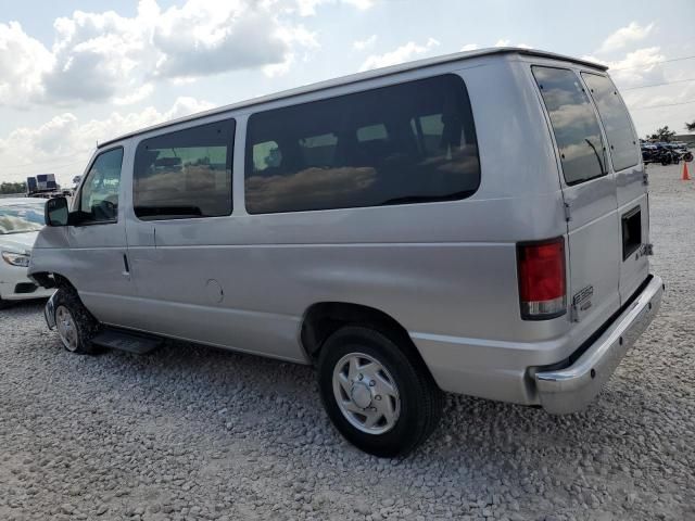 2014 Ford Econoline E350 Super Duty Wagon