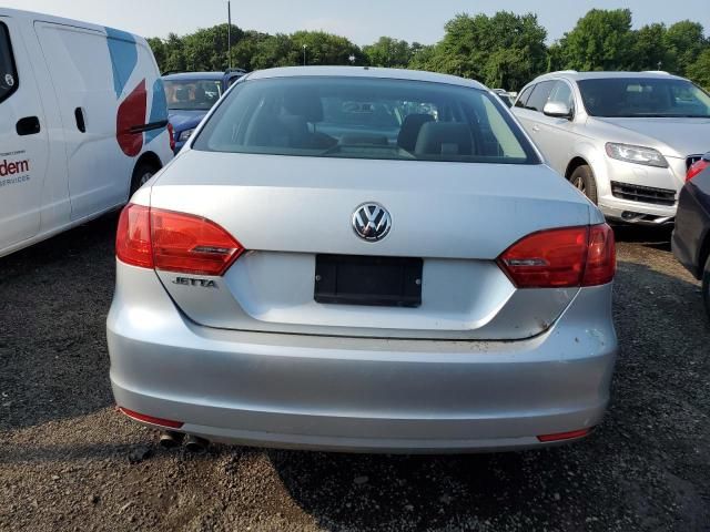 2011 Volkswagen Jetta Base