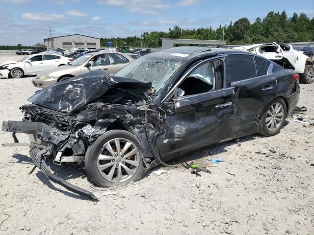 2015 Infiniti Q50 Base