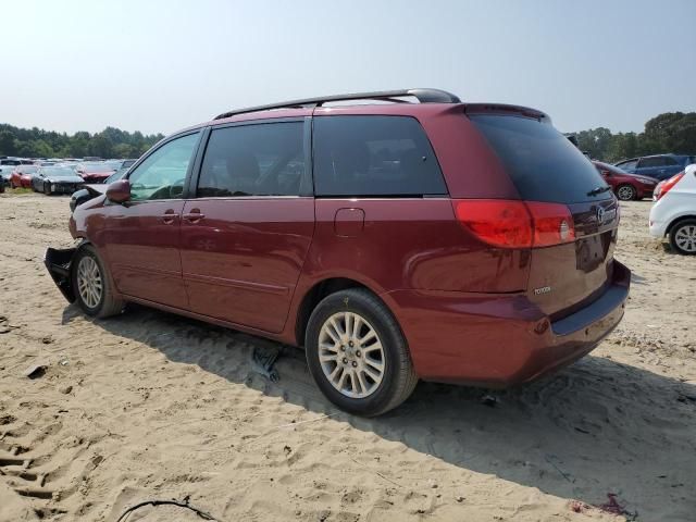 2008 Toyota Sienna XLE