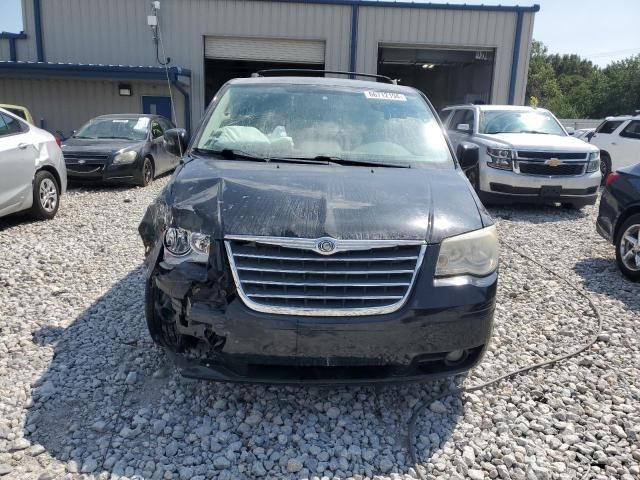 2008 Chrysler Town & Country Touring