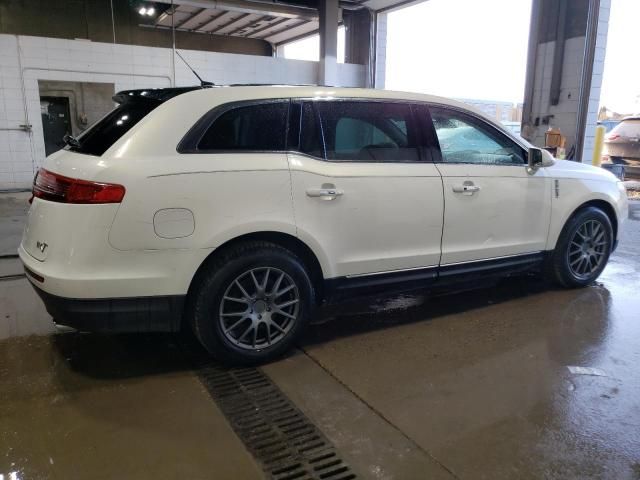 2014 Lincoln MKT