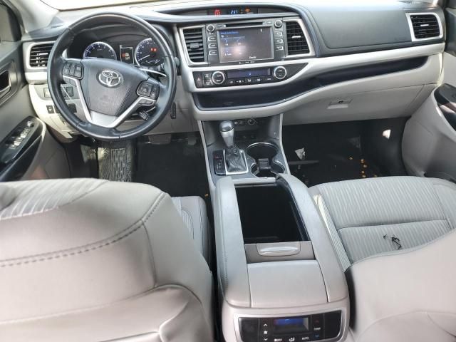 2019 Toyota Highlander LE