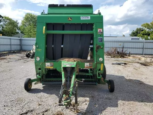 2010 John Deere Bailer