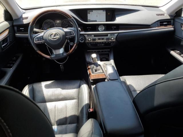 2016 Lexus ES 300H