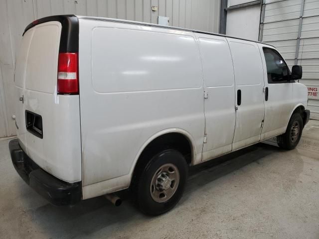 2020 Chevrolet Express G2500