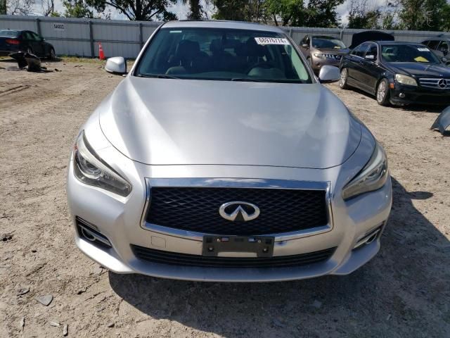 2016 Infiniti Q50 Premium